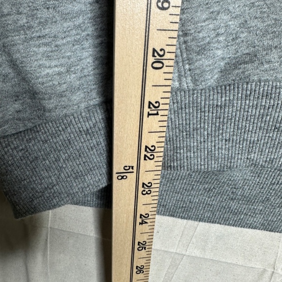 BCBGMaxAzria Heather‎ Grey Bead Embellished Sweatshirt Size S - Picture 7 of 7